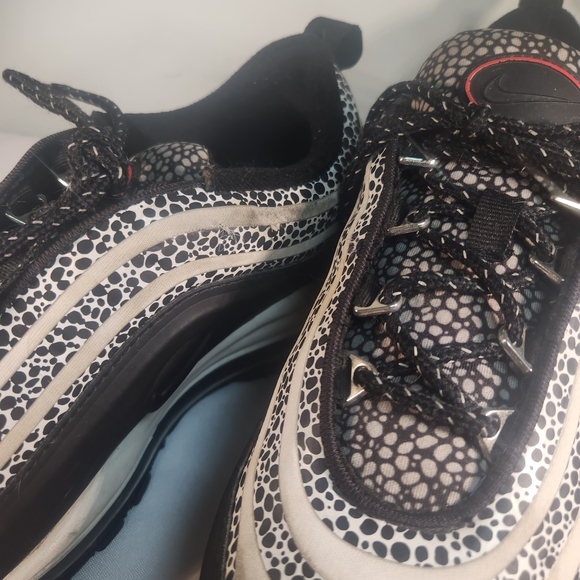 Nike Air Max Women's Sneakers Black and White Safari - Picture 6 of 12